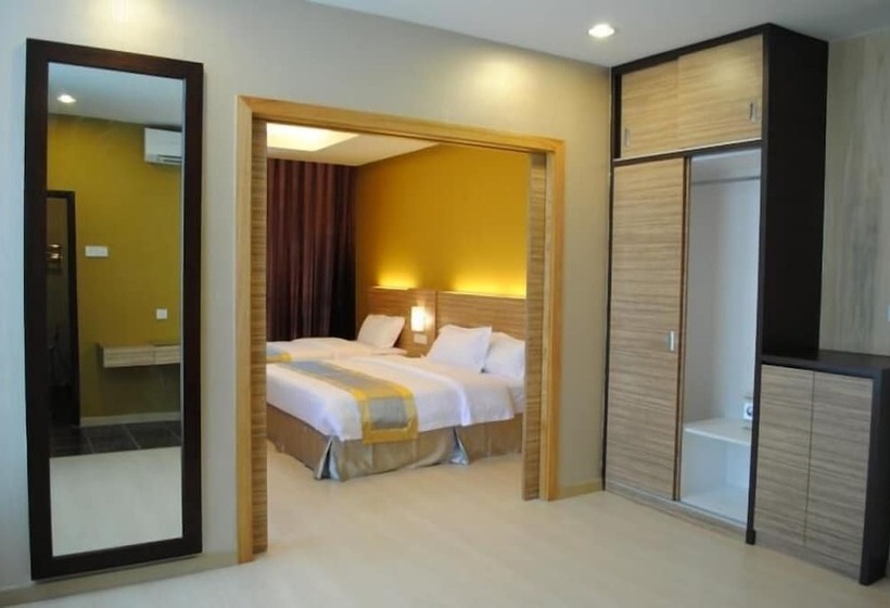 جناح عائلي, Uptown Imperial