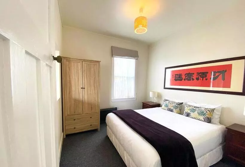 Huoneisto 1 Makuuhuone Pohjakerros, Mangonui Waterfront Apartments