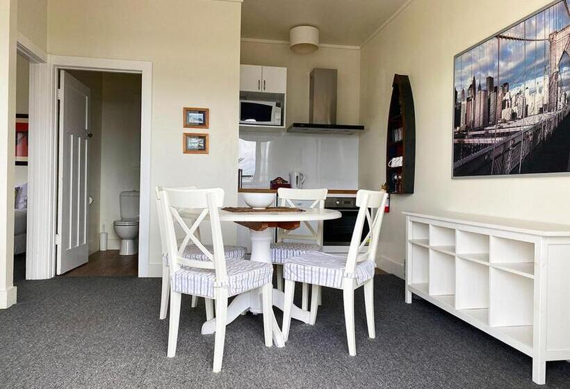 דירת חדר בקומת קרקע, Mangonui Waterfront Apartments