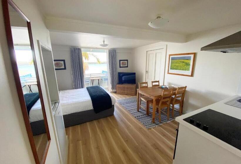Студия Стандарт Вид на Море, Mangonui Waterfront Apartments