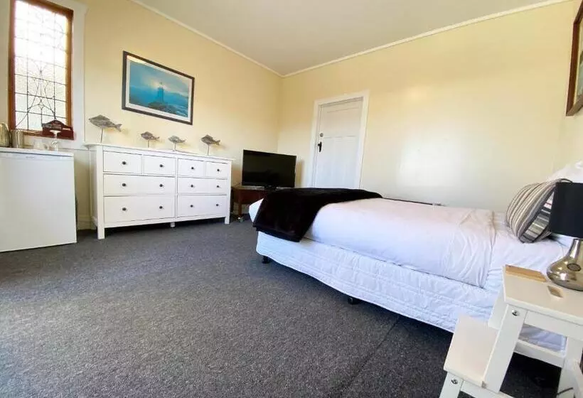 Standard-studio, Mangonui Waterfront Apartments