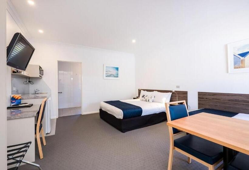 Quarto Deluxe, Commercial Golf Resort