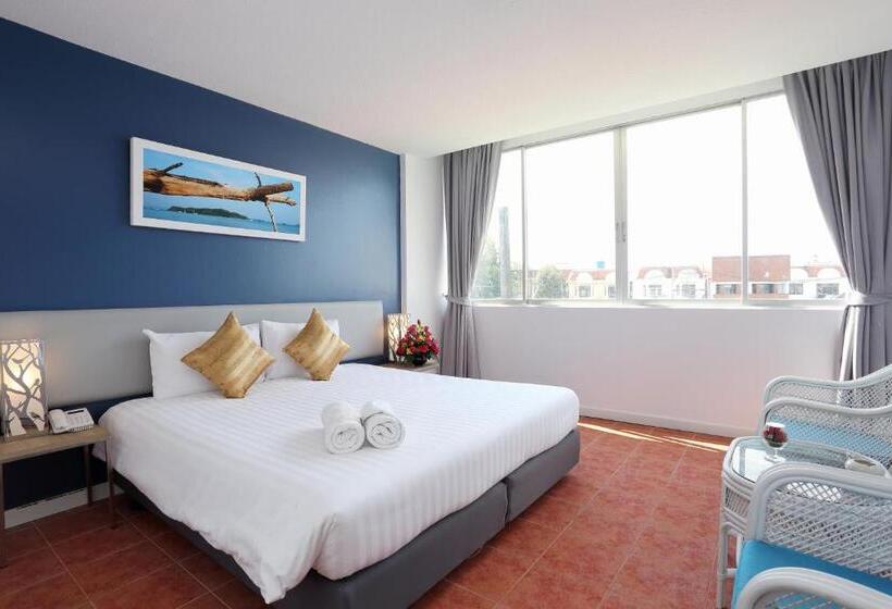 Номер Стандарт Вид на Город, On Hotel Phuket   Sha