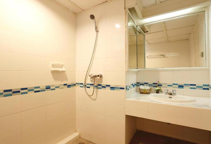 Номер Deluxe с Балконом, On Hotel Phuket   Sha