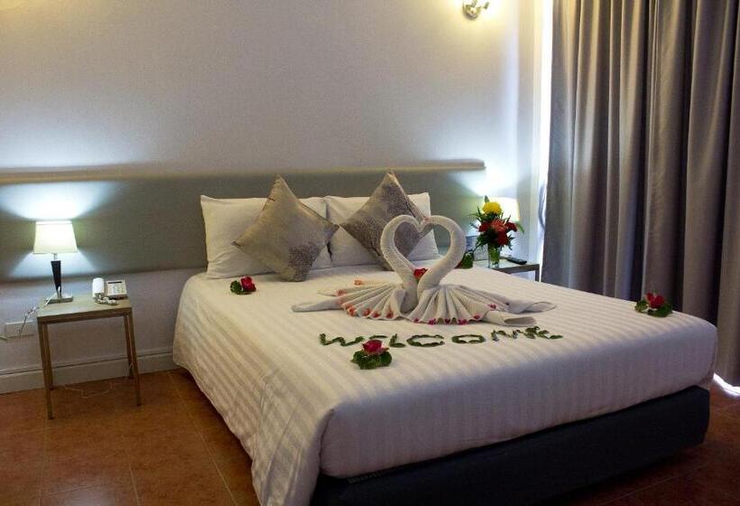 Номер Economy, On Hotel Phuket   Sha