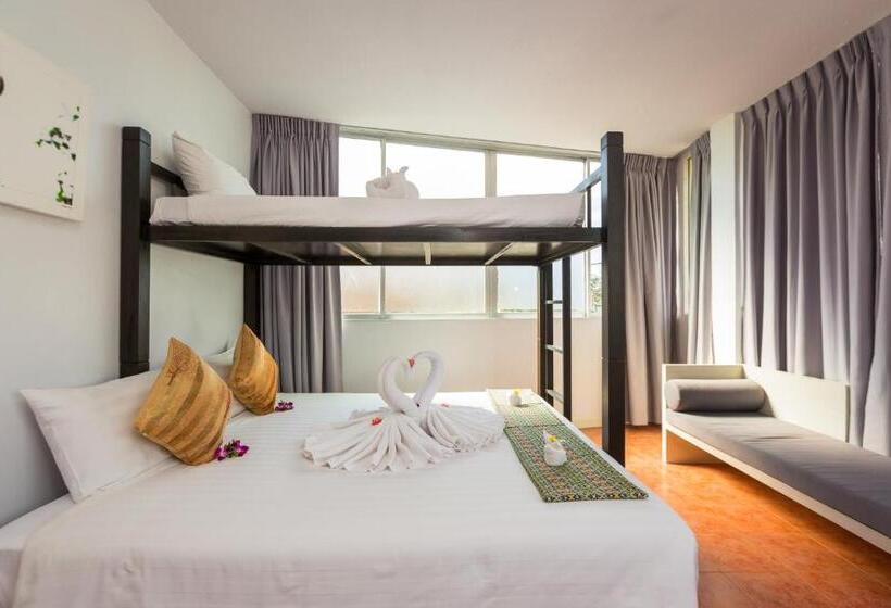 Семейный Номер, On Hotel Phuket   Sha