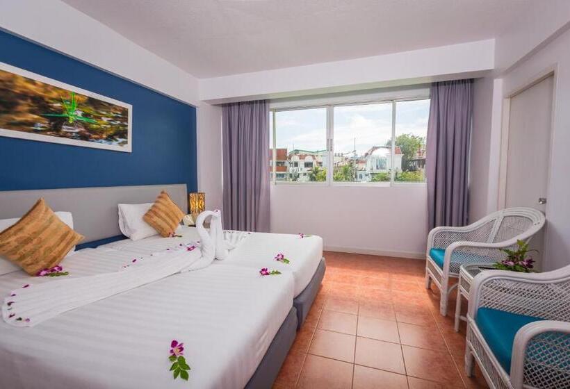 Семейный Номер, On Hotel Phuket   Sha