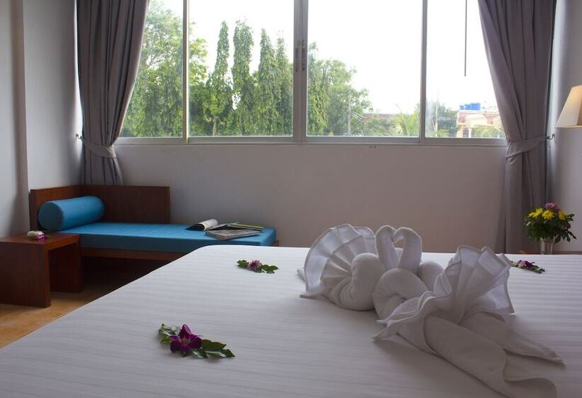 Номер Superior, On Hotel Phuket   Sha