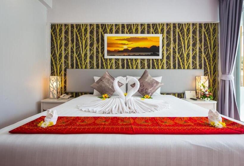 Номер Deluxe с Балконом, On Hotel Phuket   Sha