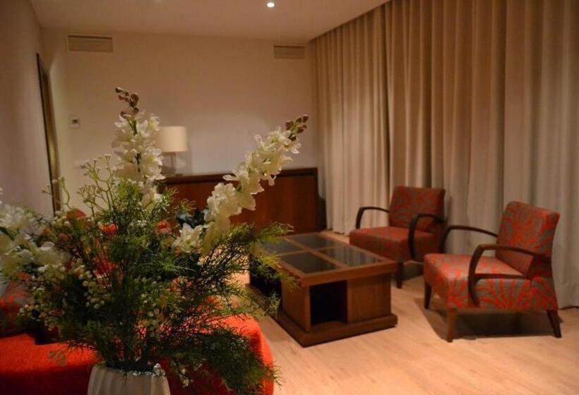 Президентский Люкс, Placido Hotel Douro   Tabuaco
