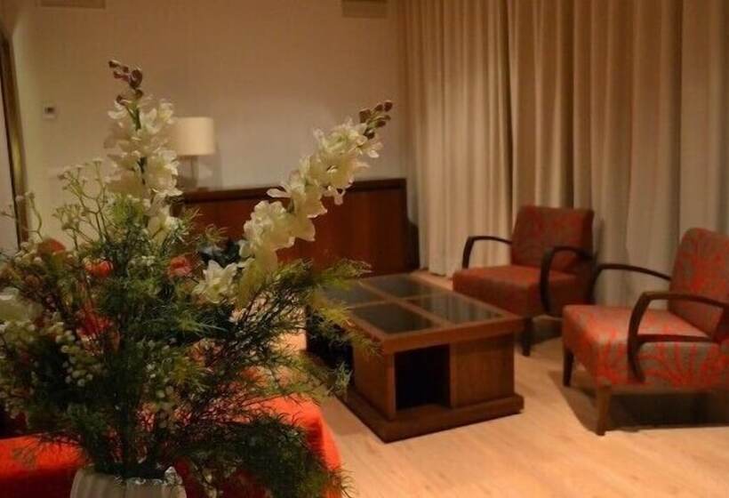 Президентский Люкс, Placido Hotel Douro   Tabuaco