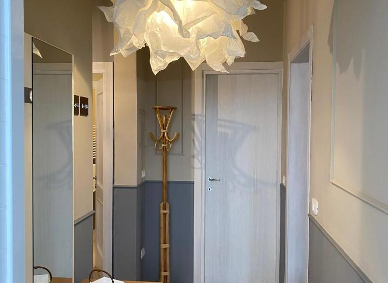 スタンダードルーム, Rouge Hotel International