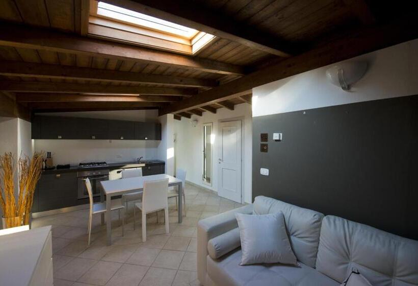 １ベッドルームアパートメント, Rouge Hotel International