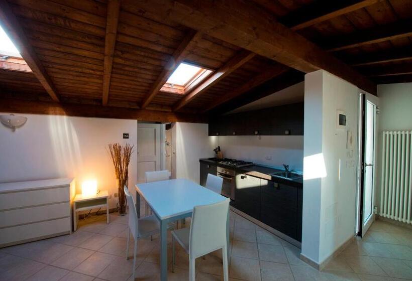 １ベッドルームアパートメント, Rouge Hotel International