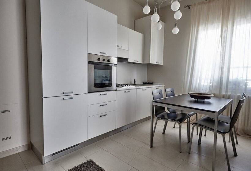 １ベッドルームのデラックスアパートメント, Rouge Hotel International