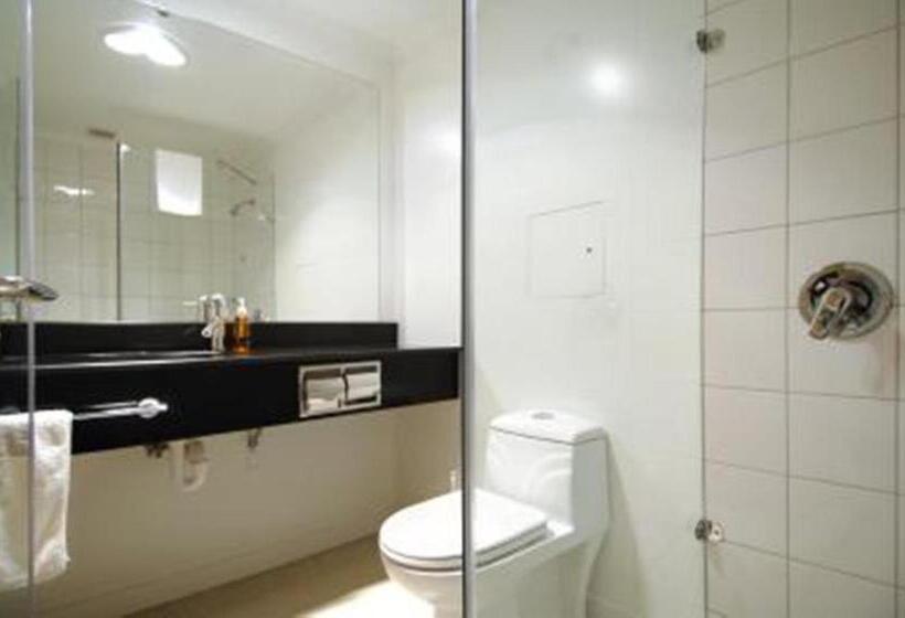 סוויטה, Asure Saxton Lodge Motel