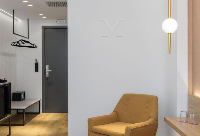 סוויטה אקזקיוטיב, Acropolis Magenta Luxury Suites