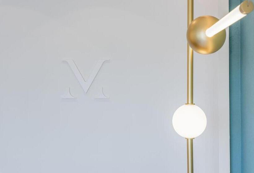 발코니가 있는 스위트, Acropolis Magenta Luxury Suites