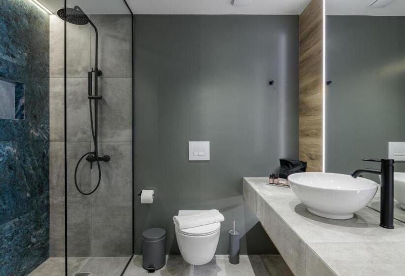 סוויטה, Acropolis Magenta Luxury Suites