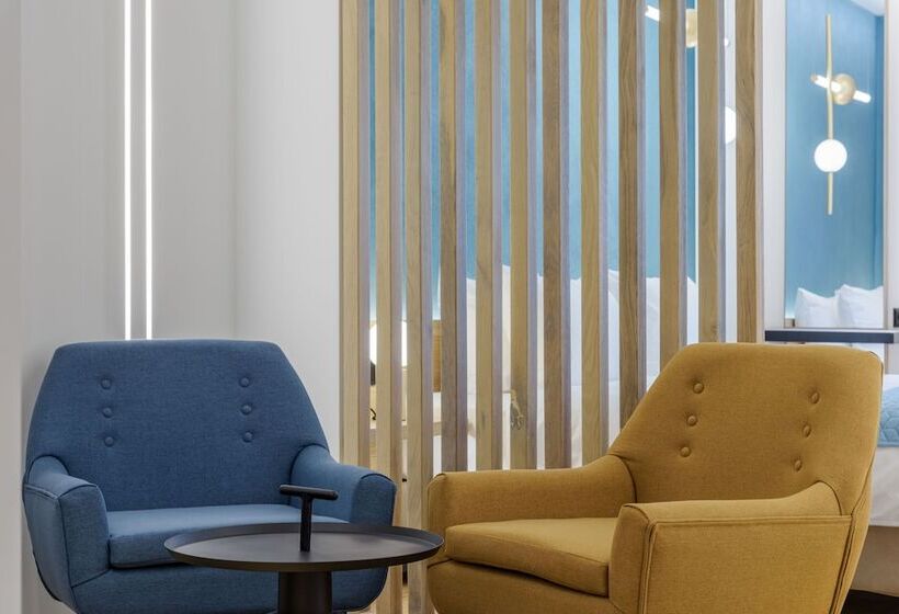 סוויטה דלוקס, Acropolis Magenta Luxury Suites