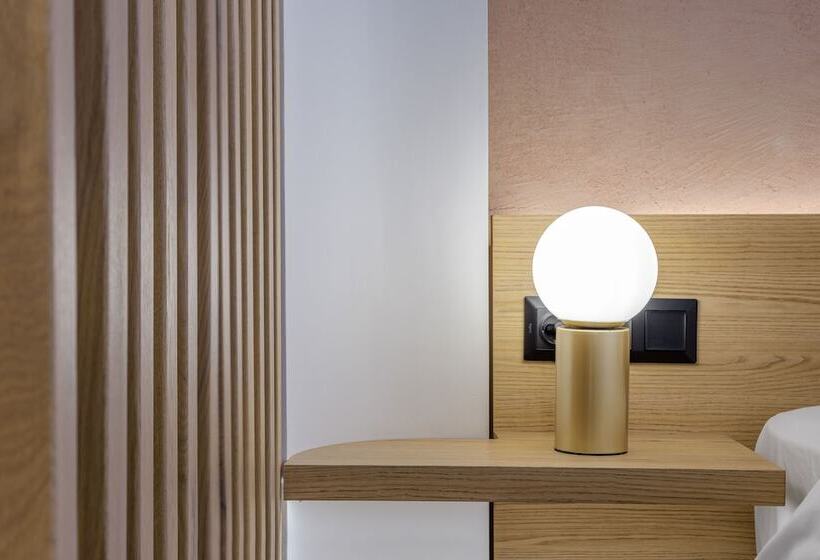 디럭스 스위트, Acropolis Magenta Luxury Suites