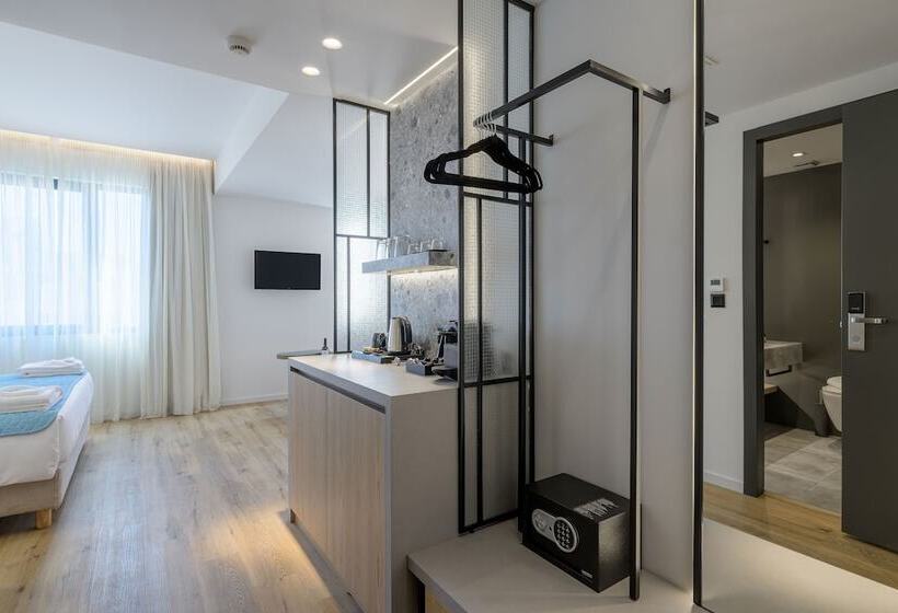스위트, Acropolis Magenta Luxury Suites