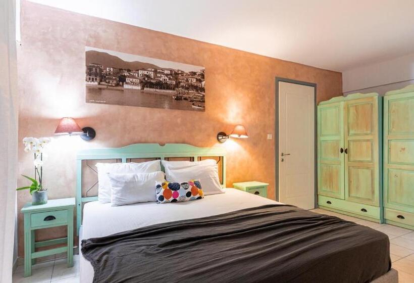 2ベッドルームアパートメント, Limenaria Beach