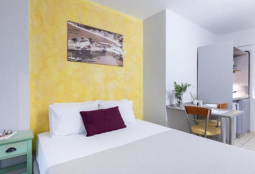 2ベッドルームアパートメント, Limenaria Beach