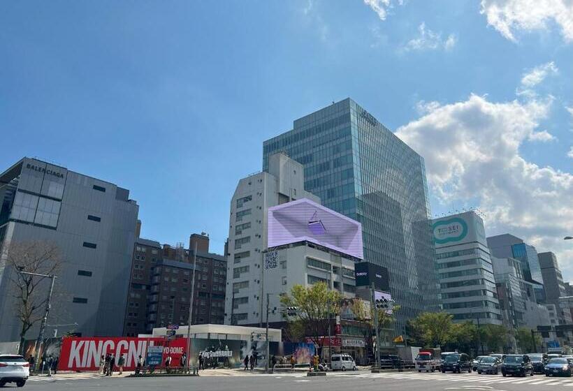 标准工作室, Inn The Omotesando