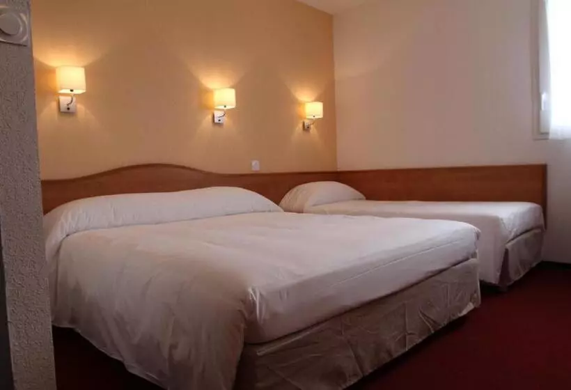 スタンダードトリプルルーム, Brit Hotel Confort Villeneuve Sur Lot