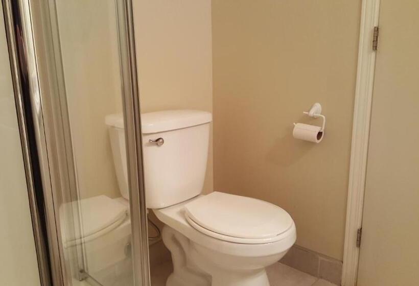 סוויטה, Duvernay Studios And Suites