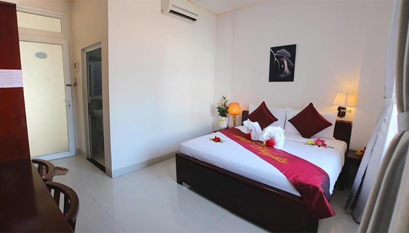 اتاق لوکس, 1001 Nights