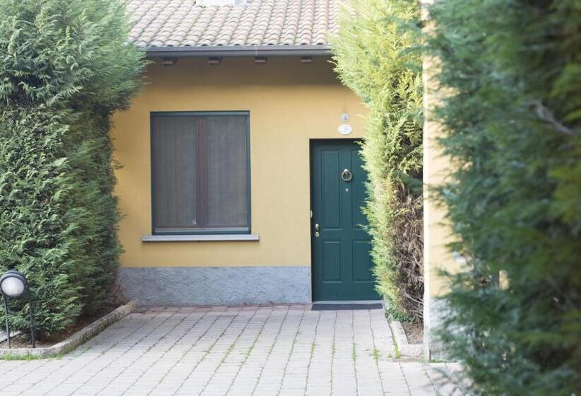 标准间带漩涡浴缸, Adda