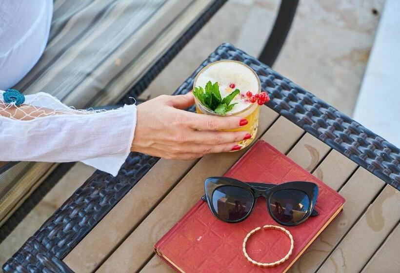 غرفة قياسية فردية, & Bildungszentrum Matt