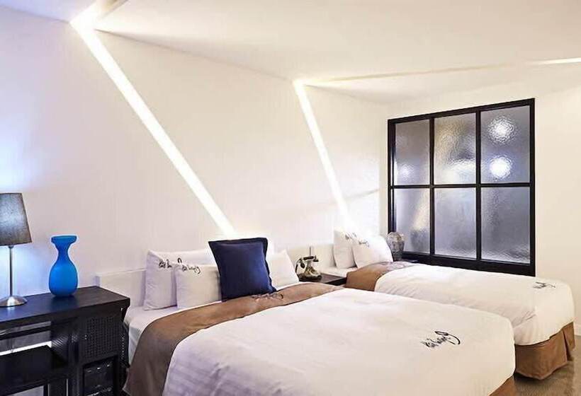 Номер Deluxe, Boutique 9