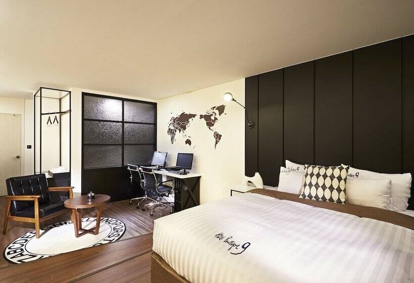 Номер Deluxe, Boutique 9