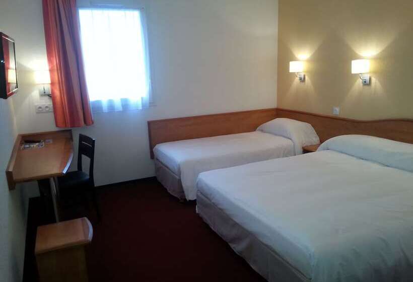 스탠다드 트리플 룸, Brit Hotel Confort Villeneuve Sur Lot