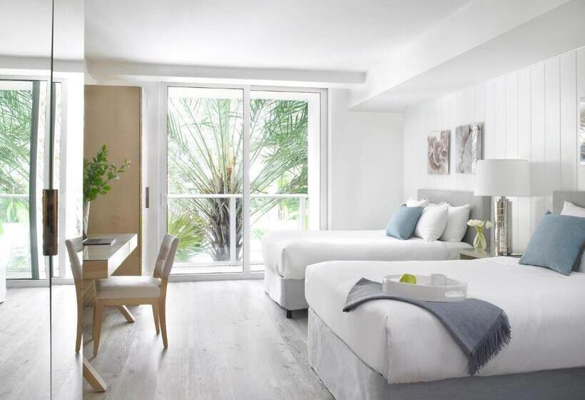 Városra Néző Suite, Grand Beach Hotel Surfside West