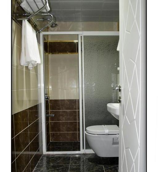 اتاق خانوادگی, Grand Sera