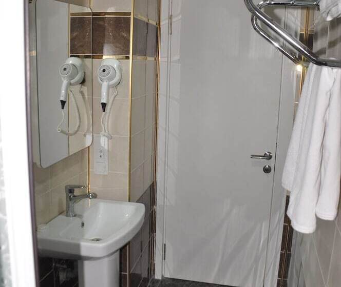 اتاق استاندارد, Grand Sera