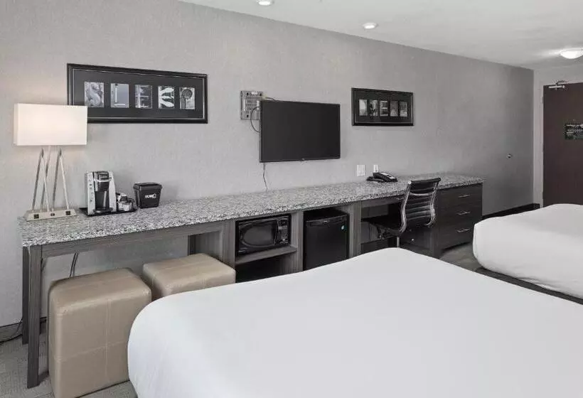 スタンダードルーム, Home Inn & Suites Saskatoon South