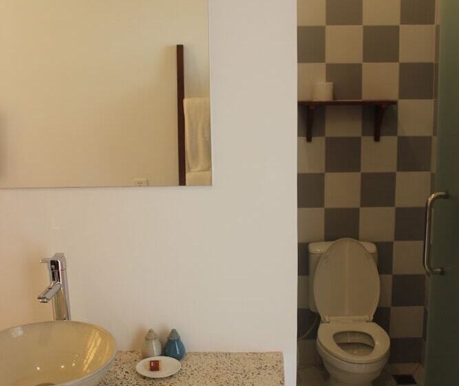 חדר משפחתי, House Boutique Eco