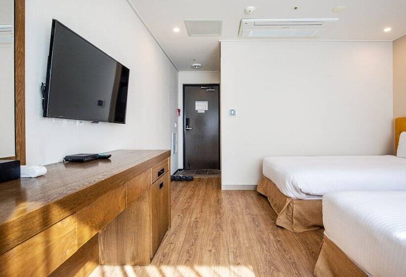 غرفة قياسية, Haema