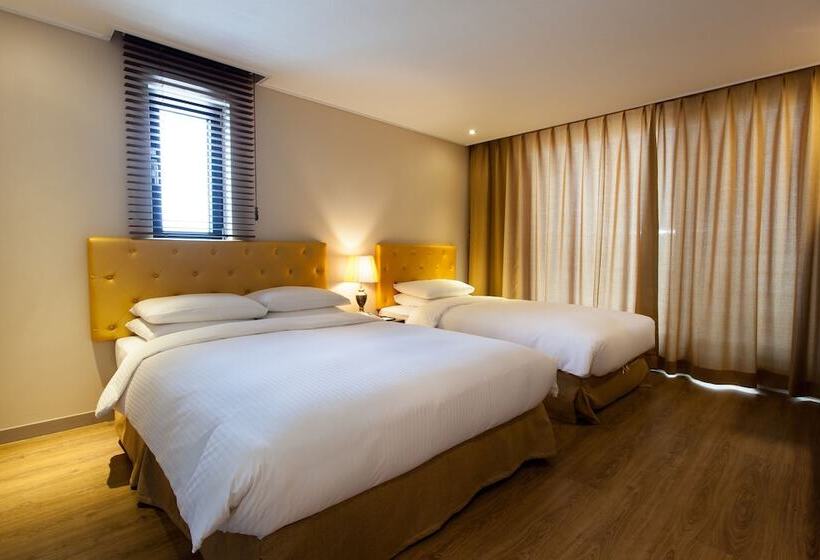 غرفة ديلوكس, Haema