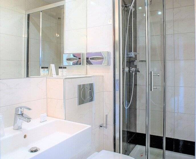 اتاق استاندارد یک نفره, Olympic Paris Boulogne By Patrick Hayat