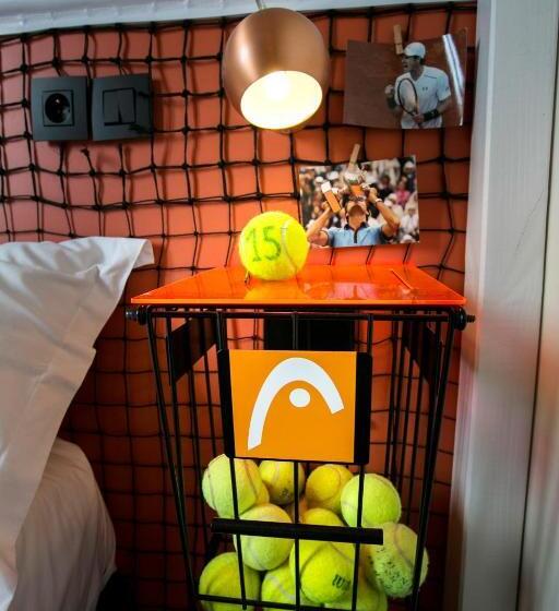 اتاق استاندارد یک نفره, Olympic Paris Boulogne By Patrick Hayat