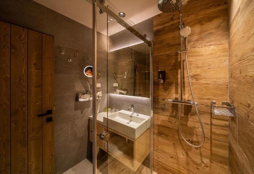 Семейный Номер, Otp Birkenhof