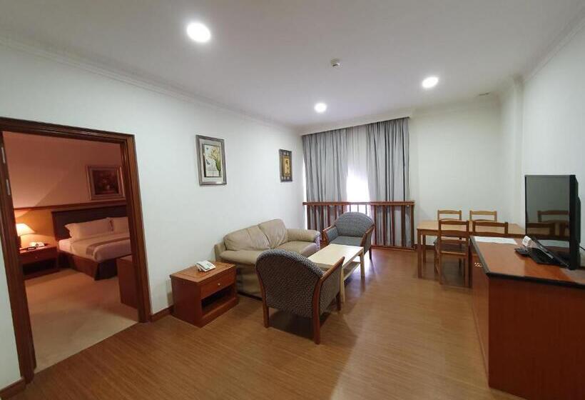 آپارتمان 1 خوابه, Parkview