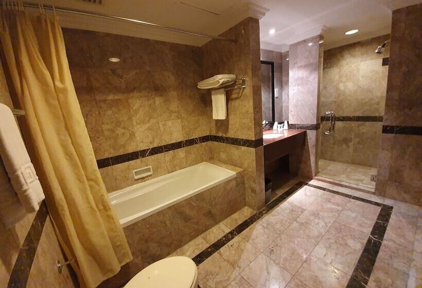 آپارتمان 2 خوابه, Parkview