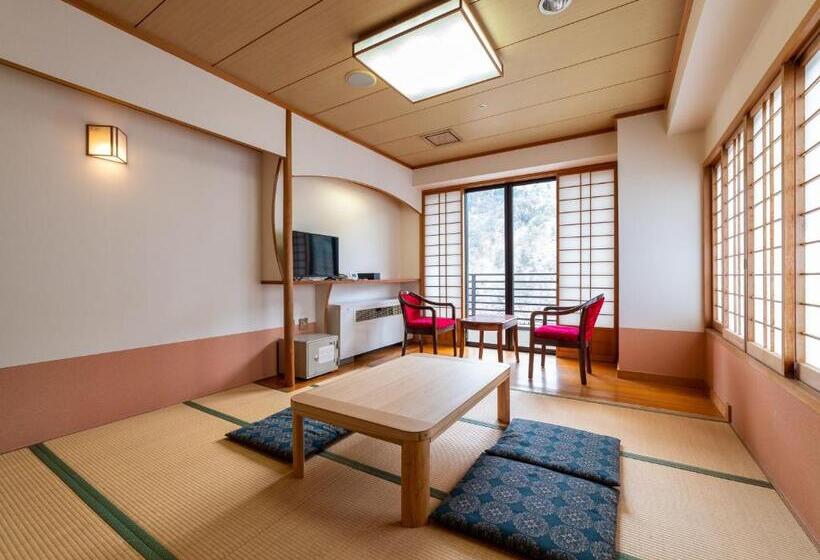 غرفة قياسية, Shiobara Onsen Yashio Lodge